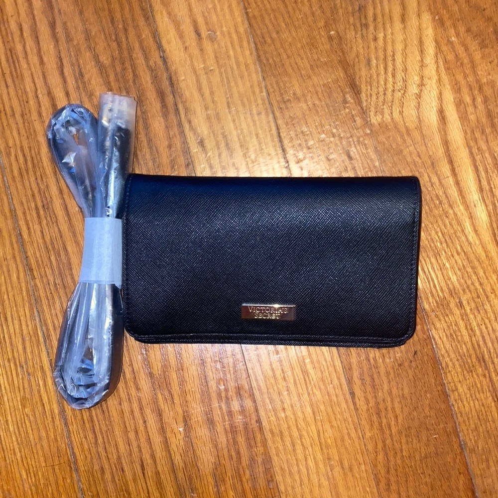 New Victoria’s Secret small purse